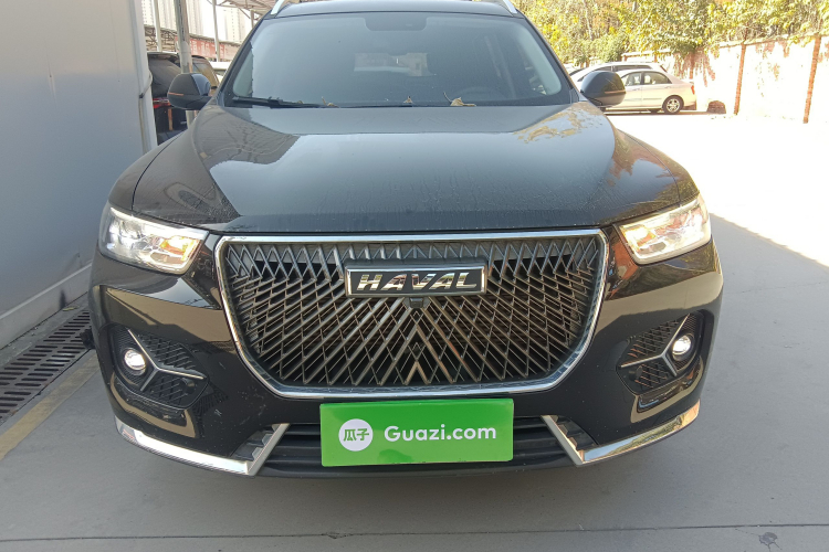 哈弗H6 2021款 1.5T 自动都市版车身外观2