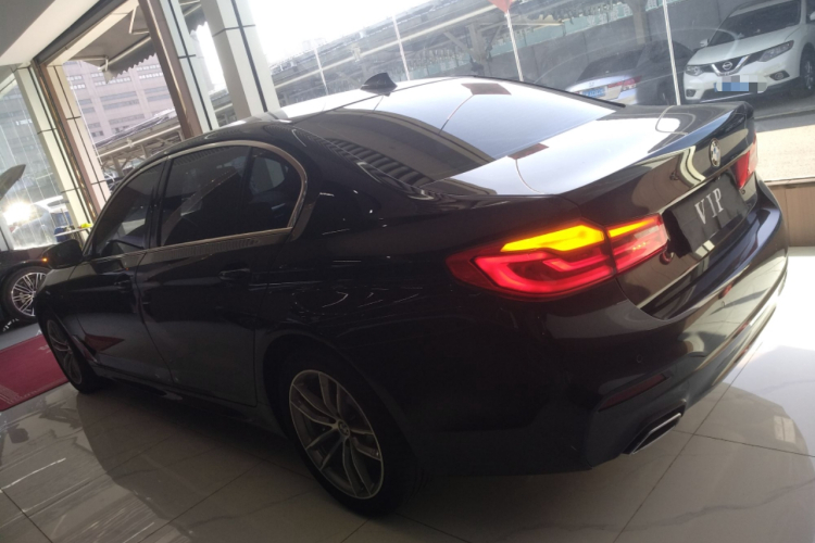 宝马5系 2020款 525Li M运动套装车身外观6003