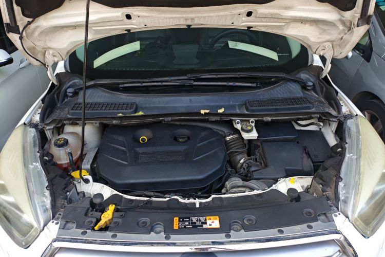 福特 翼虎 2017款 EcoBoost 245 四驱尊翼型机舱底盘24