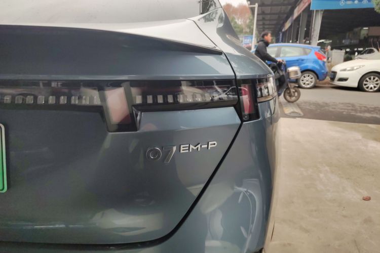 领克07 2024款 EM-P 126长续航 Ultra车身外观6006