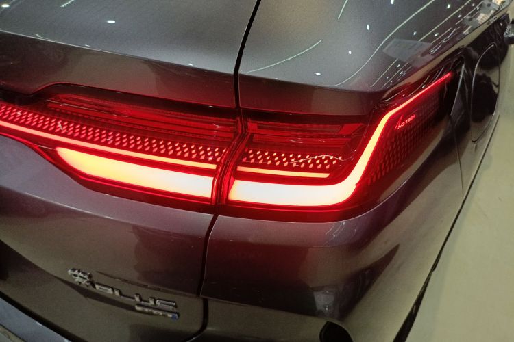 比亚迪 宋PLUS新能源 2025款 DM-i 智驾版 160KM 旗舰型车身外观9