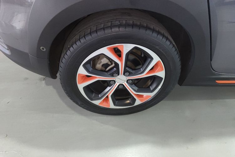 领克02 2018款 1.5T DCT两驱耀Pro版 国V车身外观6003