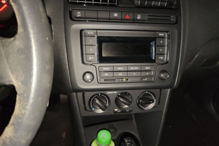 大众 Polo 2018款 1.5L 自动安驾型中控内饰16