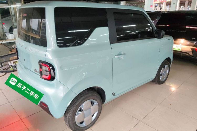 吉利银河 2023款 熊猫mini 200km 耐力熊车身外观7