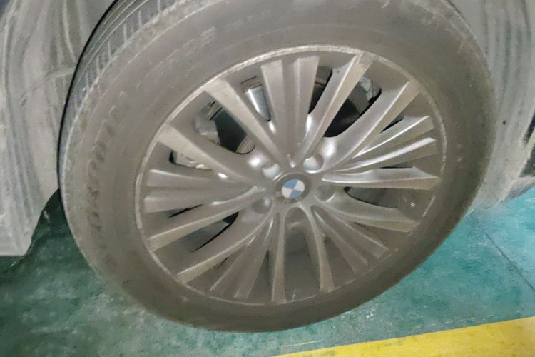 宝马X5(进口) 2014款 xDrive35i 豪华型车身外观10