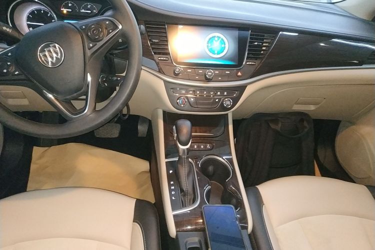 别克 威朗 2019款 三厢 15S 自动领先型中控内饰16