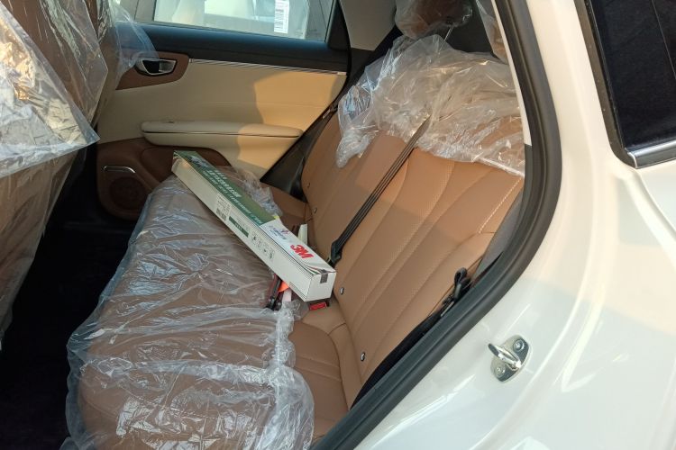 五菱汽车 缤果S 2025款 325km 尊享款中控内饰21