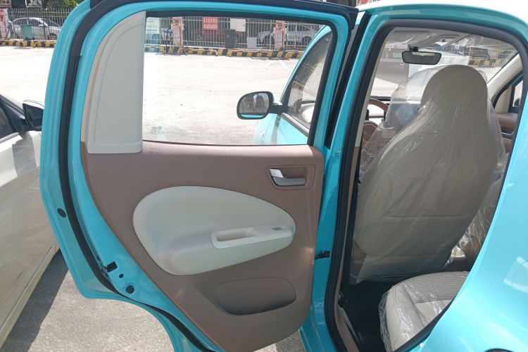 五菱汽车 宏光MINIEV 2025款 四门版 臻享款中控内饰49