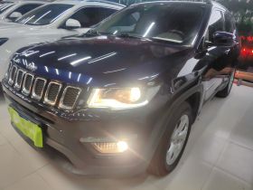 Jeep 指南者 2020款 220T 自动领先版