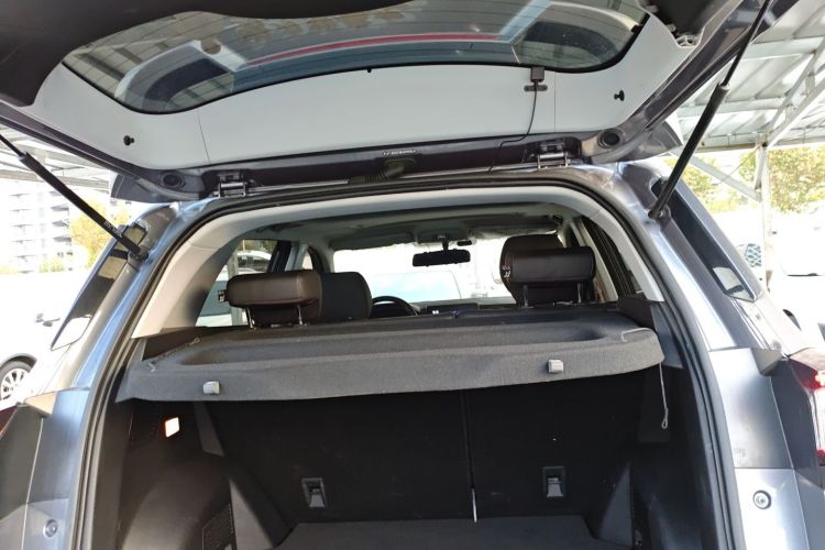 凯翼 炫界Pro 2021款 1.5T CVT劲豪版机舱底盘23