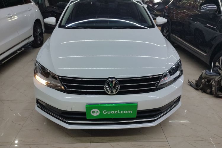 大众 速腾 2018款 1.6L 自动舒适型车身外观2