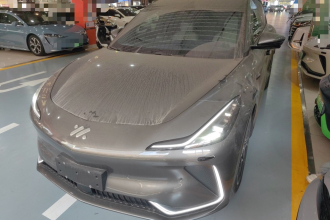 智己汽车 智己LS7 2025款 焕新版 Ultra