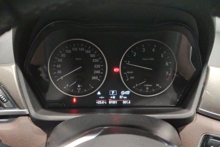 宝马X1 2018款 sDrive18Li 尊享型中控内饰14