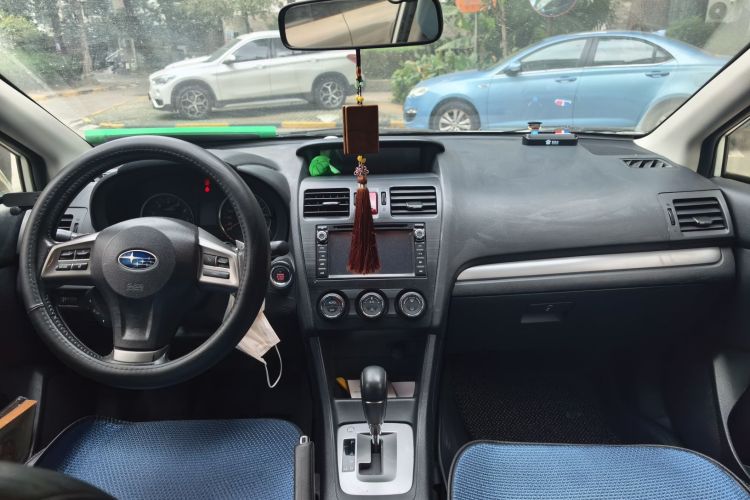 斯巴鲁XV 2014款 2.0i 豪华版中控内饰7002