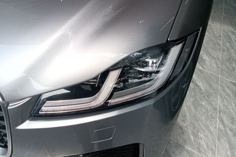 捷豹F-PACE 2021款 250PS R-Dynamic SE局部细节36