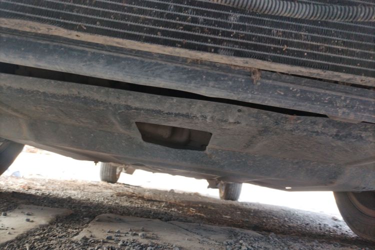 大众 朗逸 2015款 1.6L 手动风尚版局部细节9008