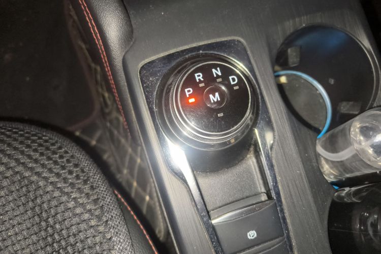 福特 福克斯 2021款 三厢 EcoBoost 180 自动ST Line中控内饰18