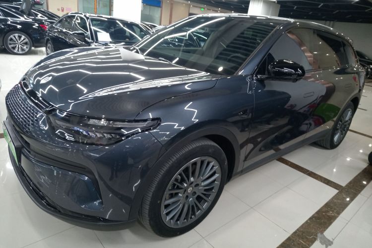 零跑汽车 零跑C11 2023款 增程 300舒享版车身外观4