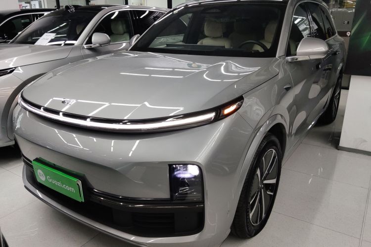 理想汽车 理想L8 2024款 Pro车身外观2