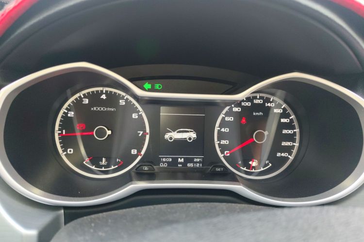 吉利汽车 博越 2016款 2.0L 手动智尚型局部细节14