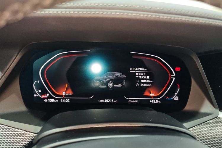 宝马X6 2022款 改款二 xDrive40i M运动套装中控内饰14