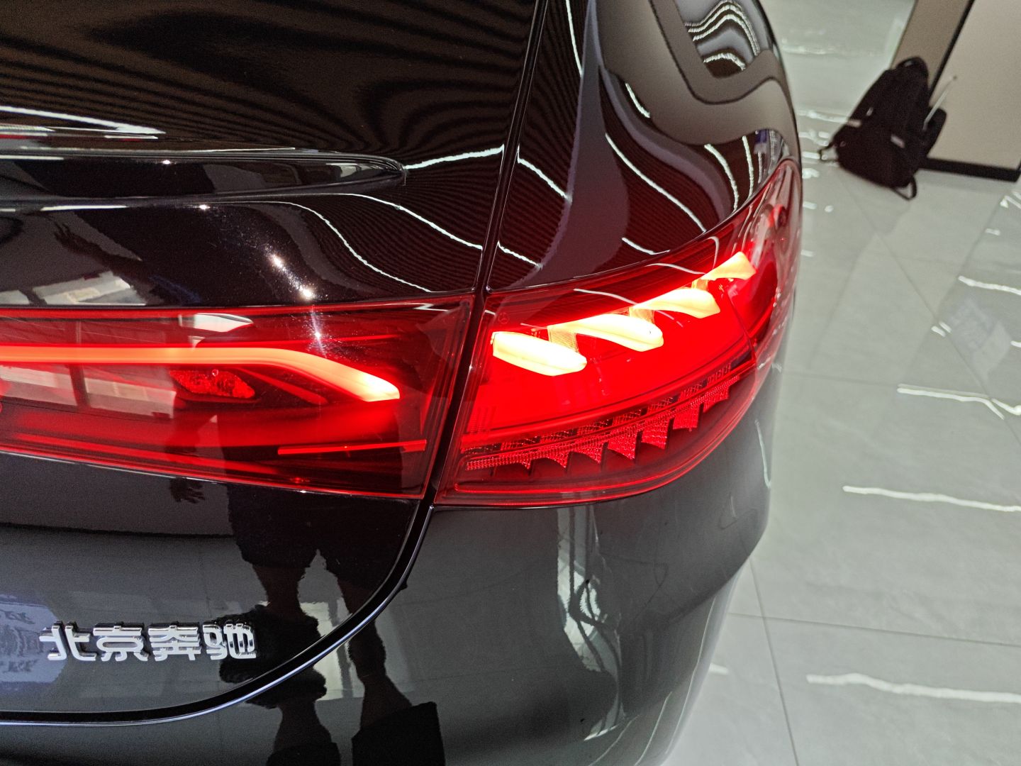 奔驰EQE 2022款 350 先锋版