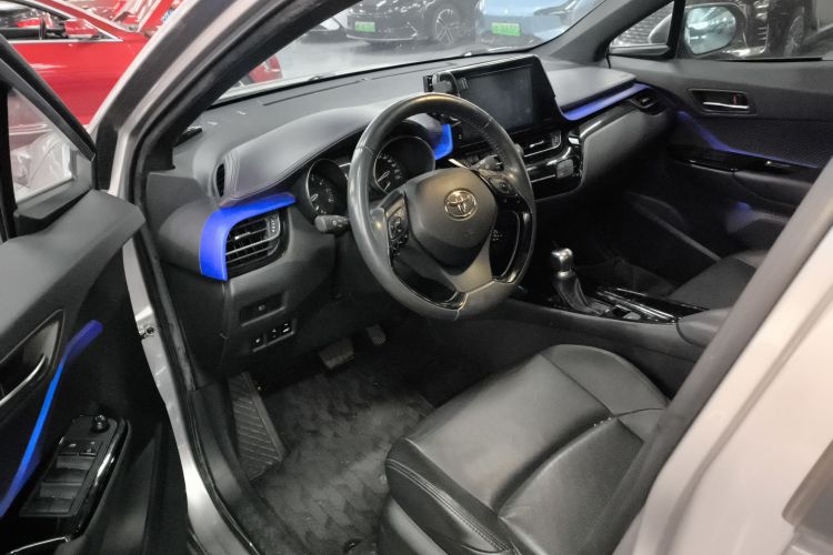 丰田 奕泽IZOA 2020款 2.0L 奕驰版中控内饰20