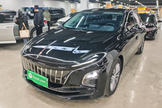 红旗E-QM5 2023款 620km PLUS