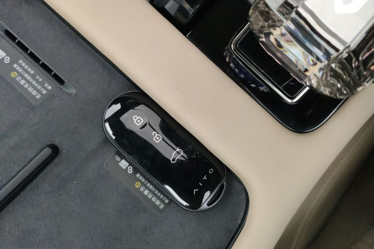 鸿蒙智行 问界M7 2024款 1.5T 后驱Plus版 5座中控内饰11