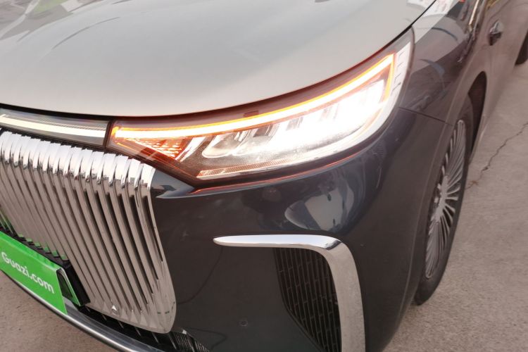 岚图汽车 岚图梦想家 2025款 PHEV 四驱旗舰乾崑版局部细节36