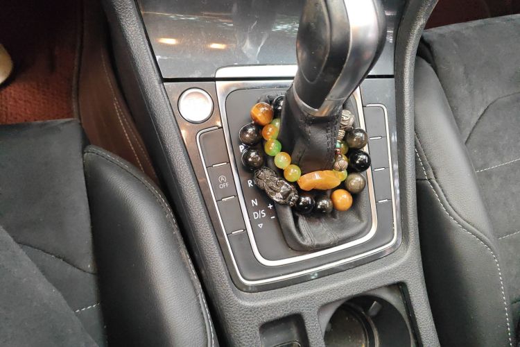 大众 高尔夫 2019款 280TSI DSG豪华型 国V中控内饰18