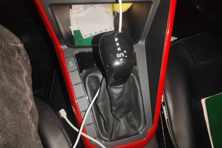 大众 Polo 2019款 Plus 1.5L 自动炫彩科技版中控内饰18