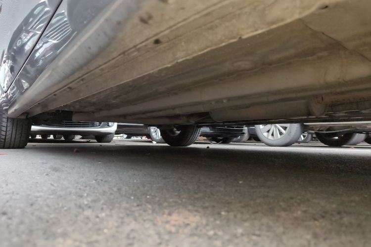 长安 逸动 2020款 PLUS 蓝鲸NE 1.4T GDI DCT尊贵型局部细节9001