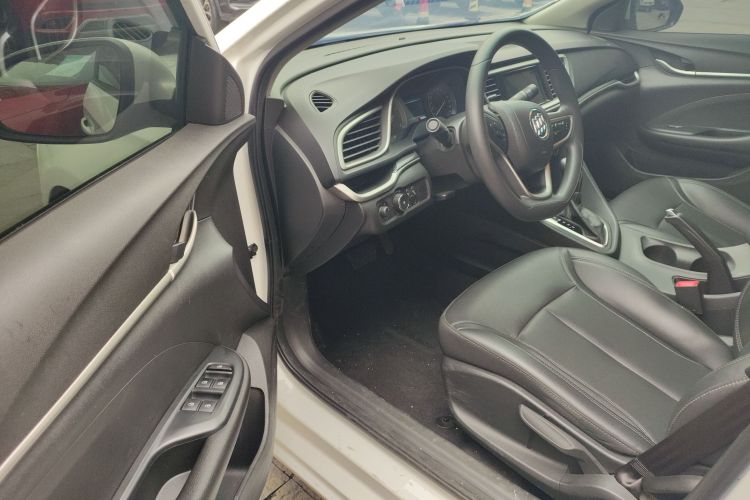 别克 英朗 2021款 改款 典范 1.5L 自动精英型中控内饰20