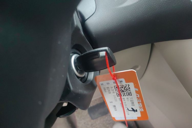 福特 福克斯 2015款 三厢 1.6L 自动舒适型中控内饰11