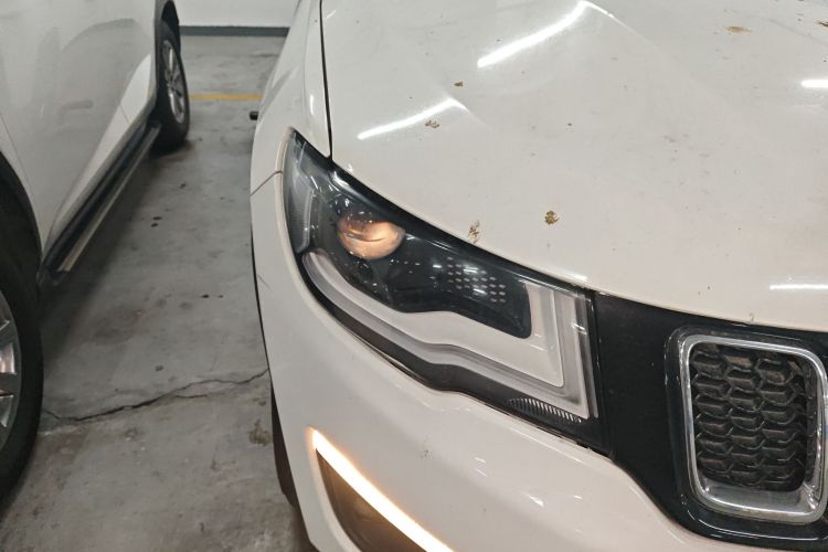 Jeep 指南者 2019款 200TS 自动优享-互联大屏版车身外观8