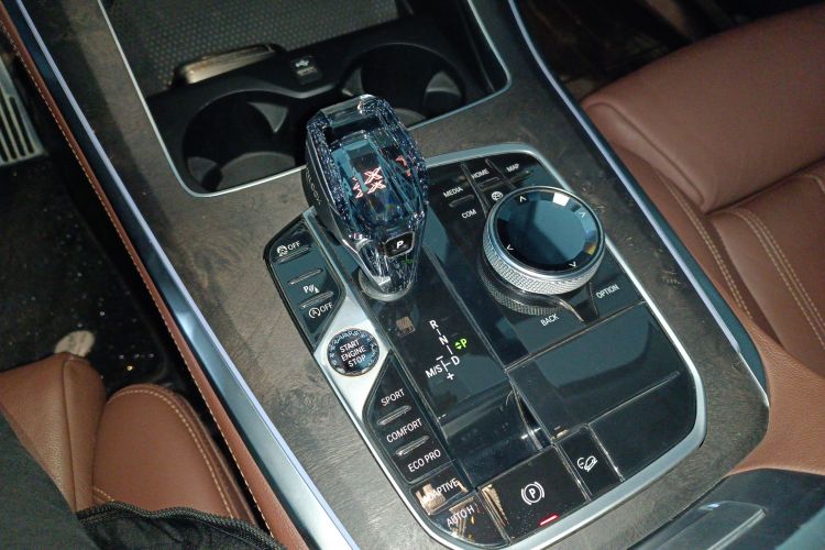 宝马X5(进口) 2020款 xDrive30i M运动套装中控内饰18