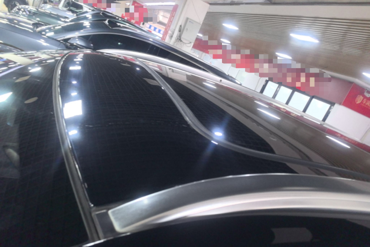 腾势N8 2023款 四驱超混旗舰七座版局部细节57