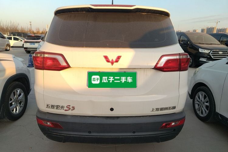 五菱汽车 五菱宏光S3 2019款 1.5L 手动标准型 国VI车身外观6004
