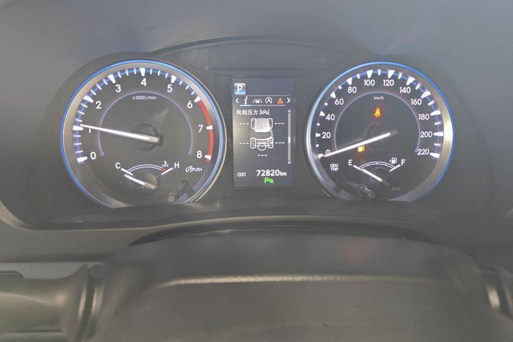 丰田 汉兰达 2018款 2.0T 四驱豪华版 7座 国VI中控内饰14