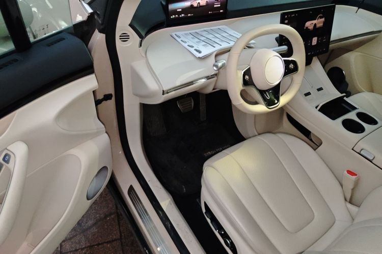 鸿蒙智行 智界R7 2025款 增程 251km Max中控内饰7003