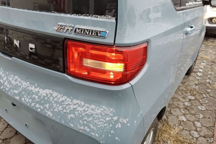 五菱汽车 宏光MINIEV 2020款 悦享款 三元锂车身外观9