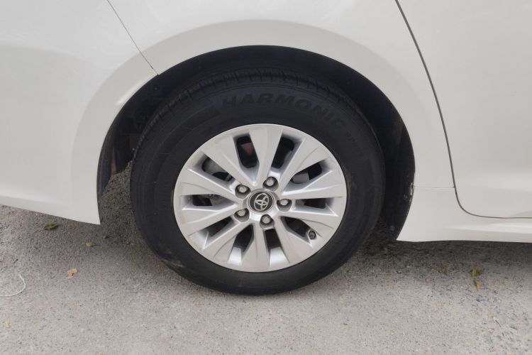 丰田 卡罗拉 2022款 TNGA 1.5L CVT先锋版车身外观6008