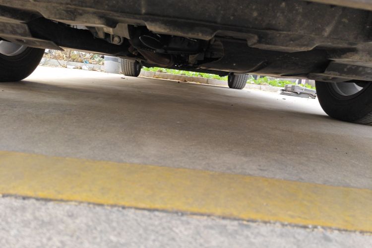 别克GL8 2023款 改款 陆上公务舱 豪华型局部细节9008