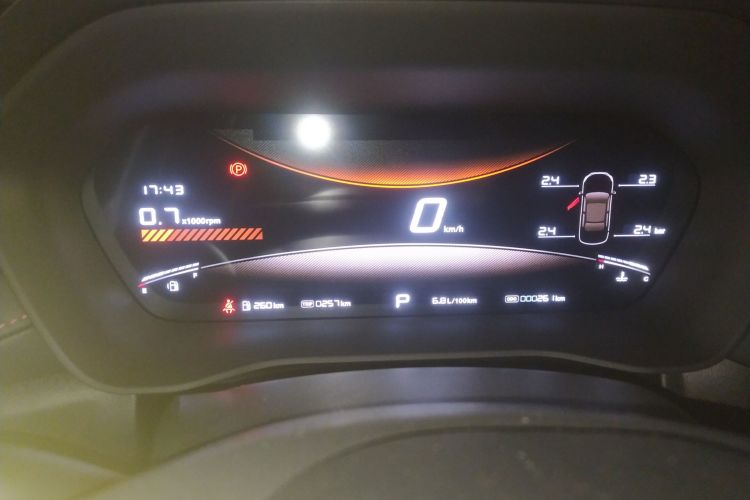 名爵 MG5 2025款 180DVVT 全球豪华版局部细节14