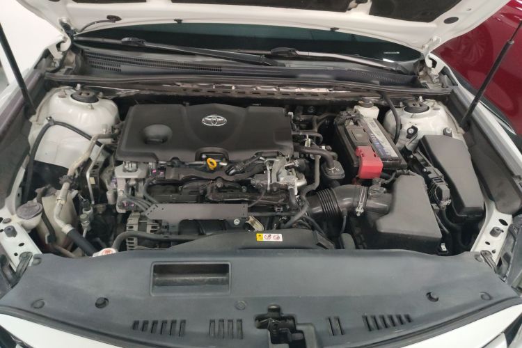 丰田 凯美瑞 2018款 2.5G 豪华版机舱底盘24