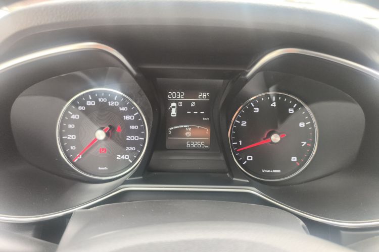 名爵 MG6 2017款 20T 手动豪华智联版 国V中控内饰14