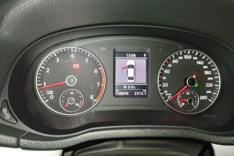 大众 帕萨特 2014款 1.8TSI DSG御尊版局部细节14