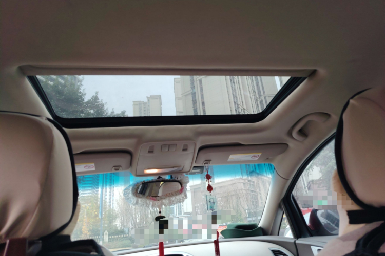 别克 英朗 2013款 GT 1.6L 自动时尚版中控内饰22