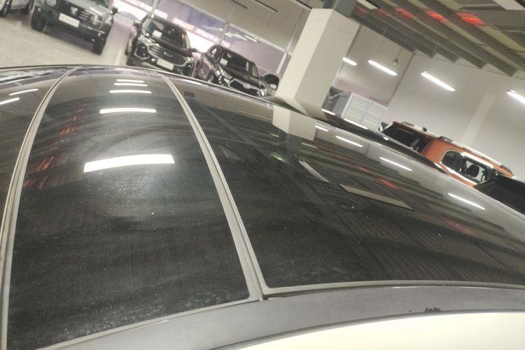 奔驰E级 2017款 E 320 L 运动型 4MATIC局部细节57